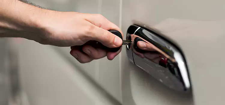 Why Choose Our Auto Locksmith Team in Flint, MI?